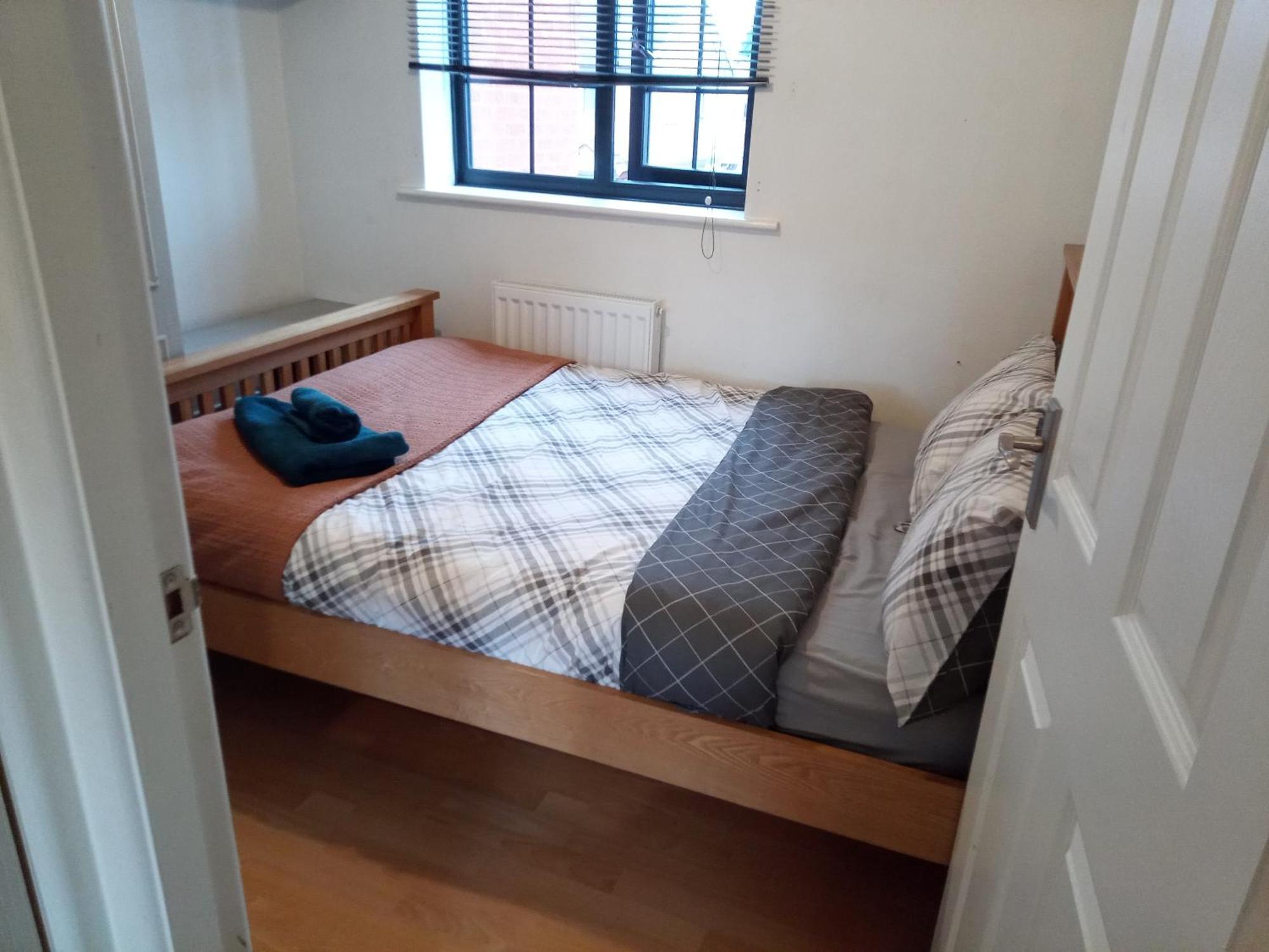 Sevenoaks Villa Болтън Екстериор снимка